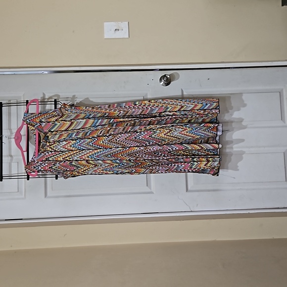 Dress - Picture 1 of 1